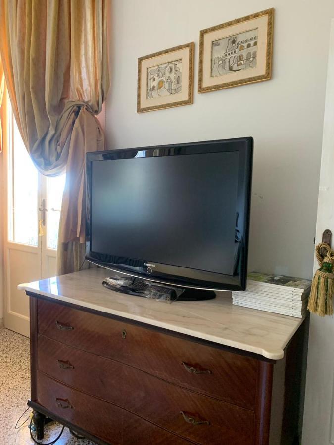 Villa Lucrezia - Dimora In Suvereto Suites&Apartments Экстерьер фото