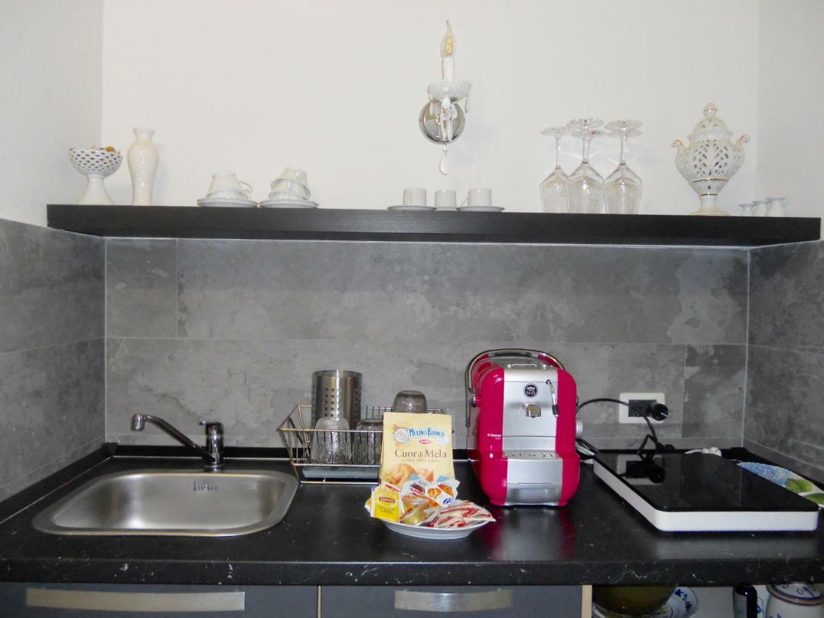 Villa Lucrezia - Dimora In Suvereto Suites&Apartments Экстерьер фото